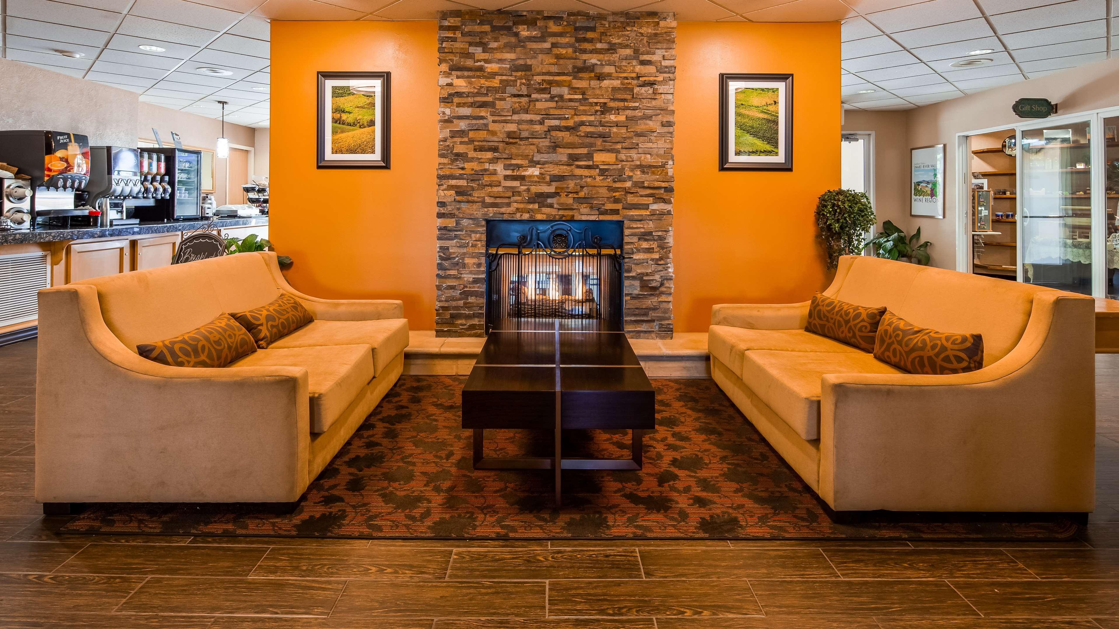 Best Western Plus Caldwell Inn & Suites Eksteriør bilde